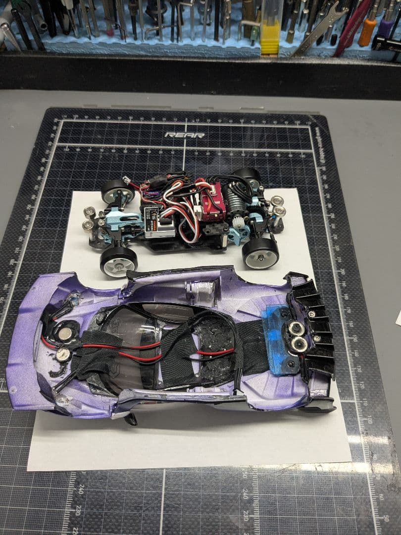 TGーRwd　1/24　ドリフトレーシングカー　McLaren 　ボデー付き