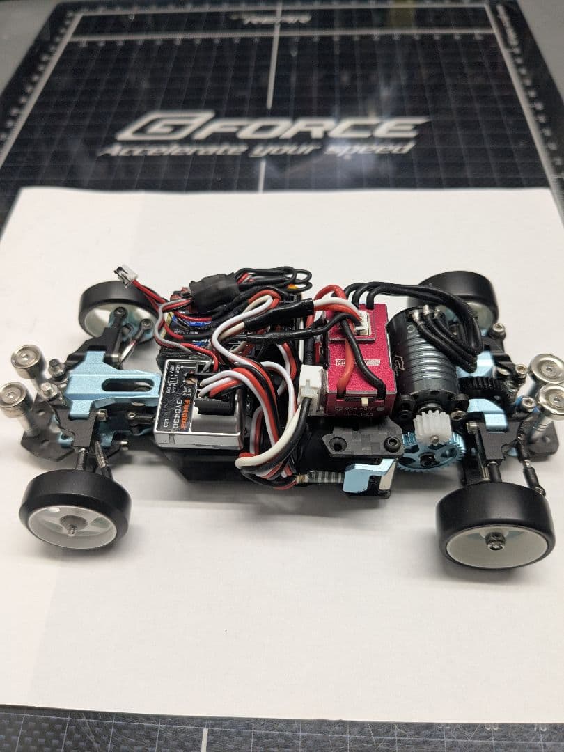 TGーRwd　1/24　ドリフトレーシングカー　McLaren 　ボデー付き