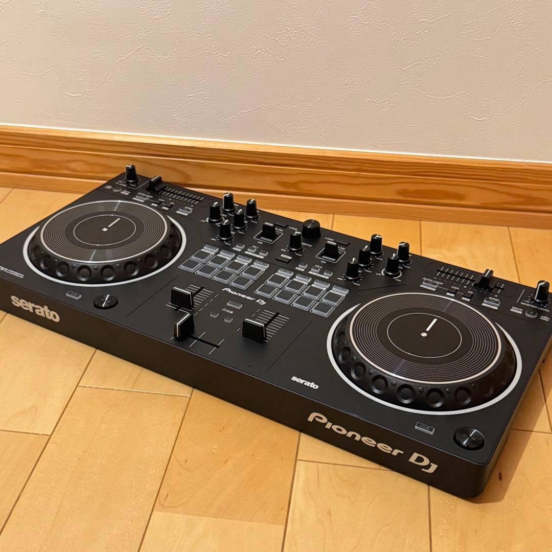 美品　Pioneer DJ DDJ-REV1 コントローラー 本体のみ