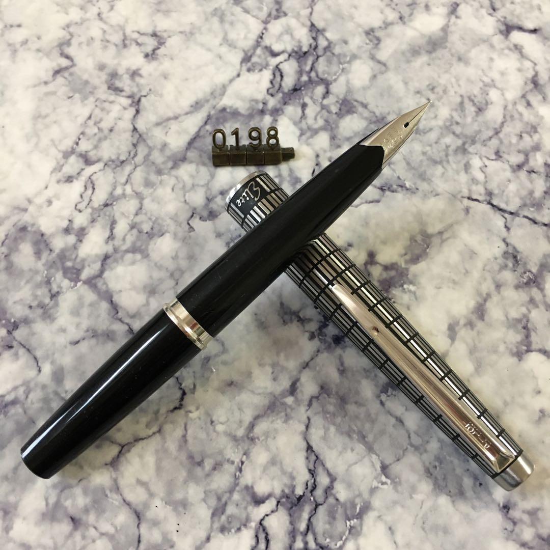 #0198 オーバーホール済み 万年筆 パイロット PILOT 格子 18k