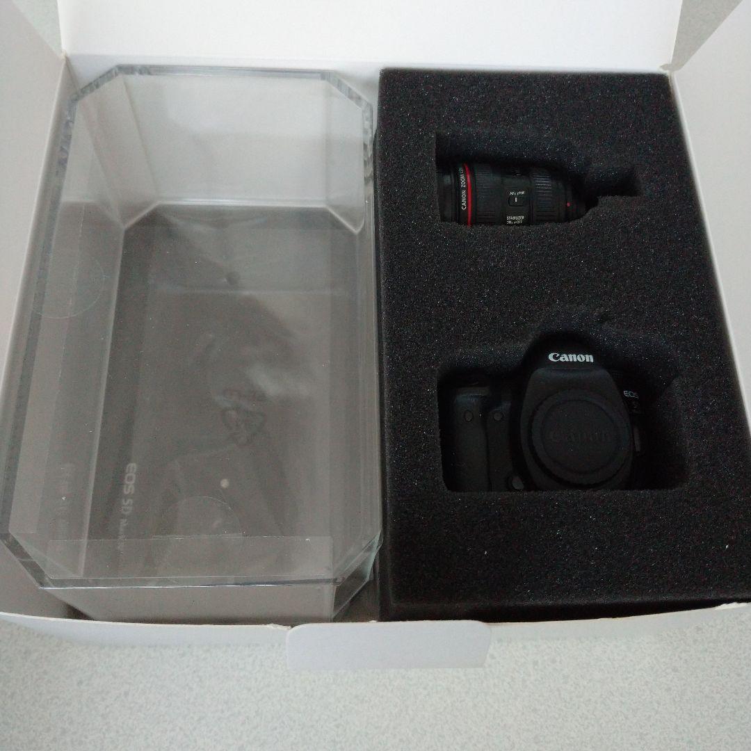 新品未使用Canon EOS5D MarkIVミニチュア/32GBUSBメモリ付