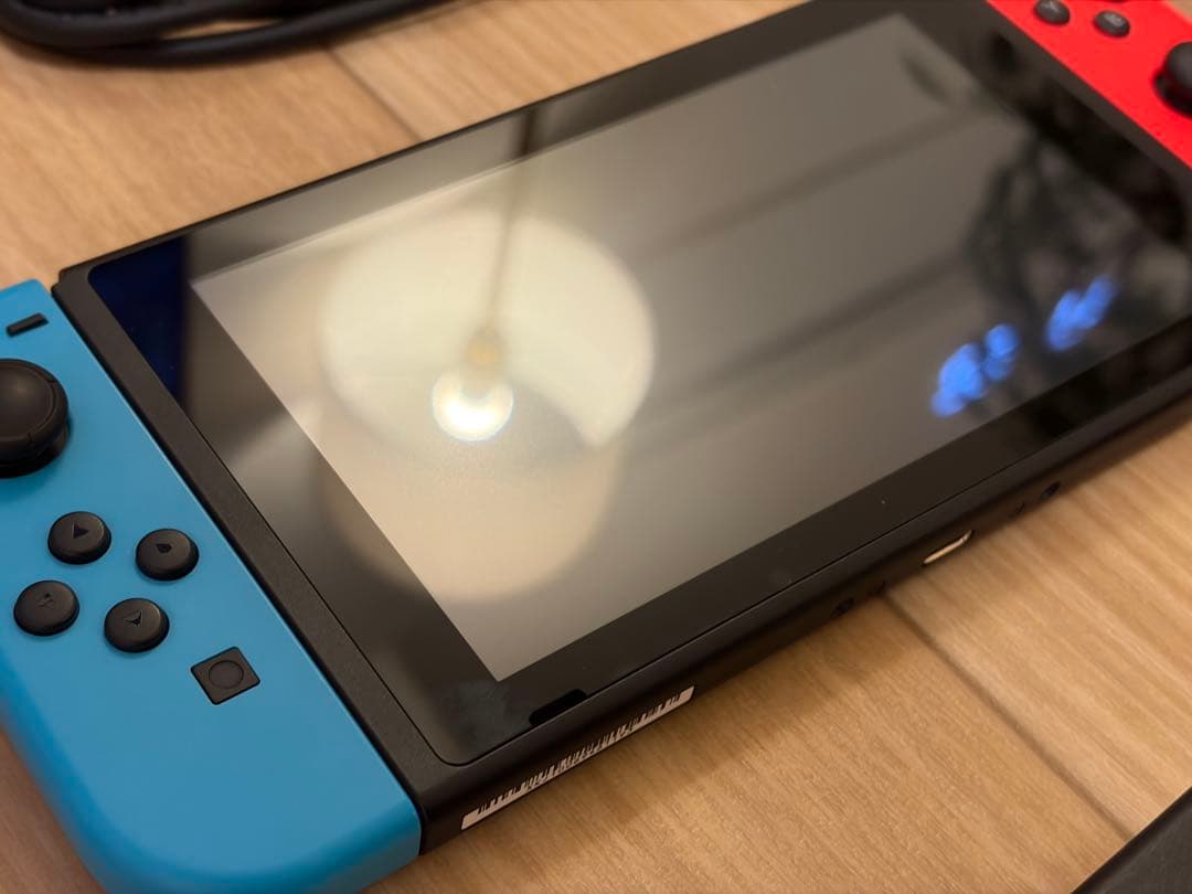 【動作問題なし】Nintendo Switch 本体(付属品全てあり、箱無し)