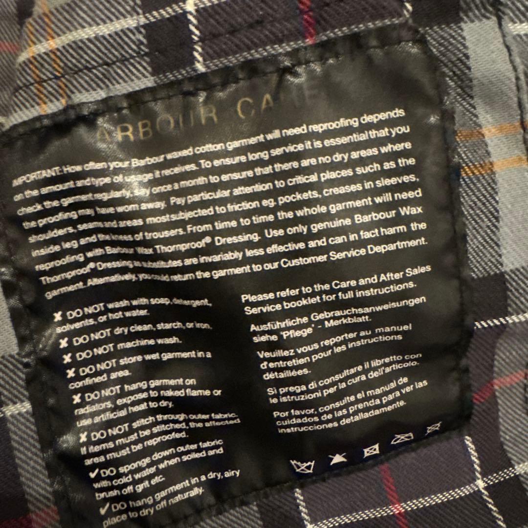 Barbour ブラックジャケット コーデュロイ襟付き