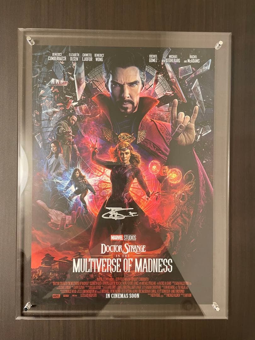 ベネディクトカンバーバッチ　サイン A3 ポスター　アクリルフレーム付き