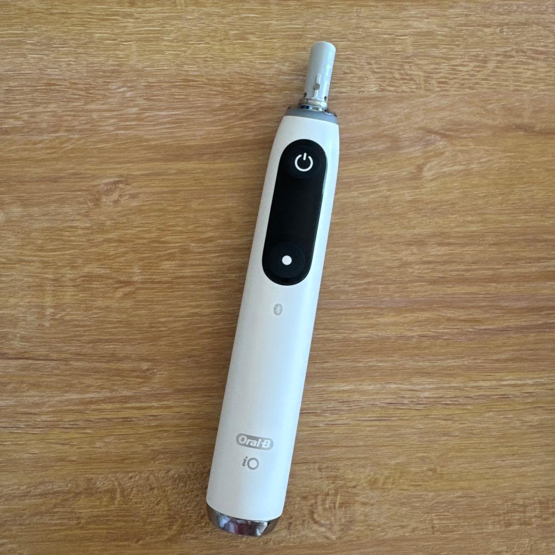 Oral-B iO9 電動歯ブラシ本体