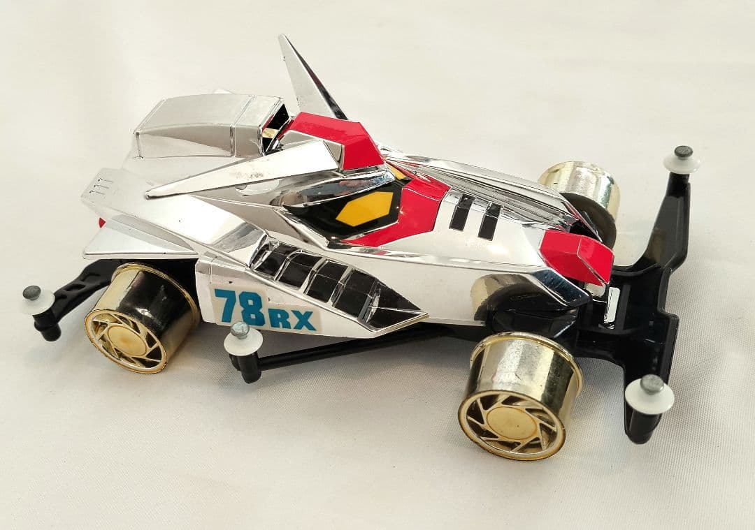 ガンダムレーサー シルバー