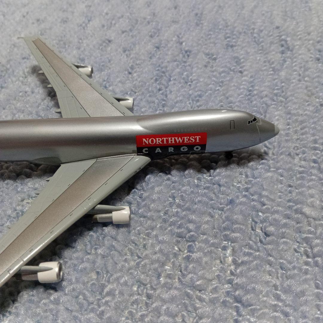 航空機・ヘリコプター NORTHWEST AIRLINES B747-2J9F 1/400