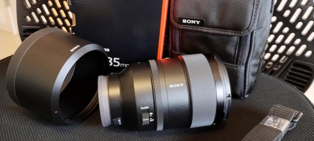 ほぼ未使用 ソニー FE 135mm F1.8 GM SEL135F18GM