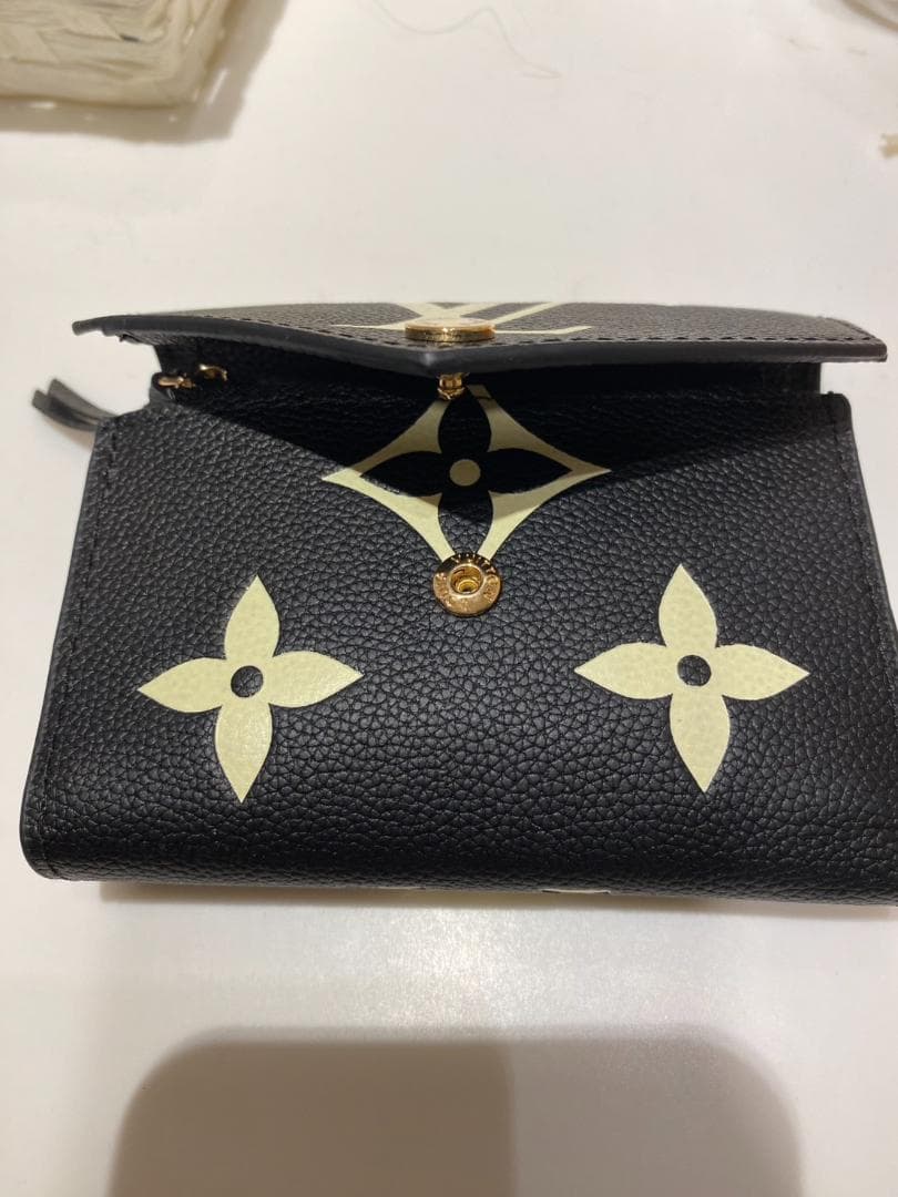 ★今日明日限定　ルイヴィトン 財布 モノグラム 黒 ベージュ