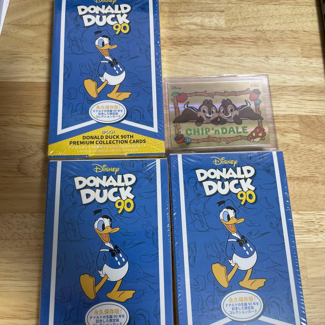 【限定値下げ】ドナルド90周年BOX、チップ&デールシリアルナンバー入カード