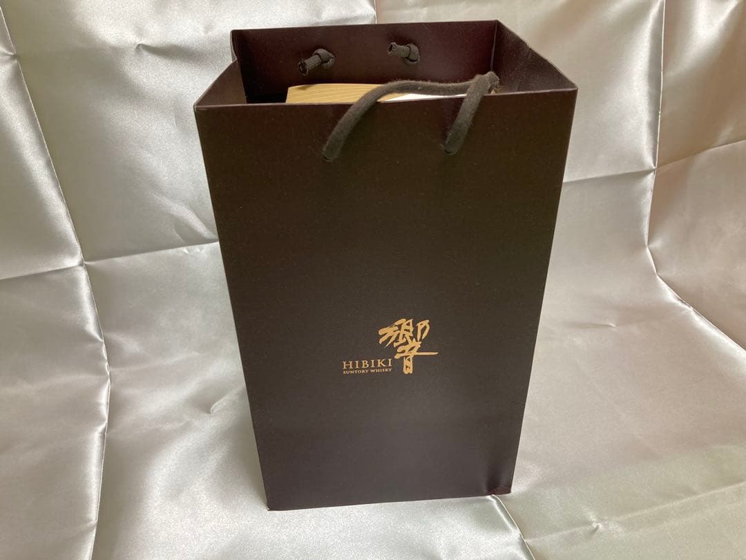 響 100周年アニバーサリーブレンド　ウイスキー 700ml 木箱入り