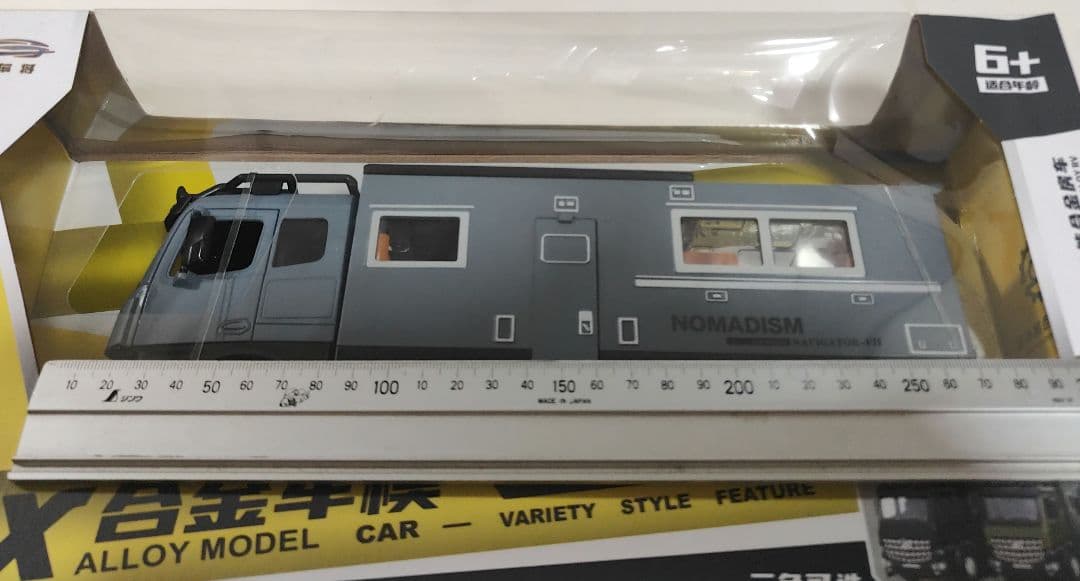 絶対希少 1/18 大型メルセデスベンツ トラック型キャンピングカー