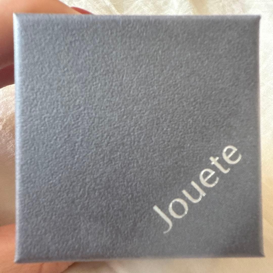 Jouete フープピアス ノット　プラチナム