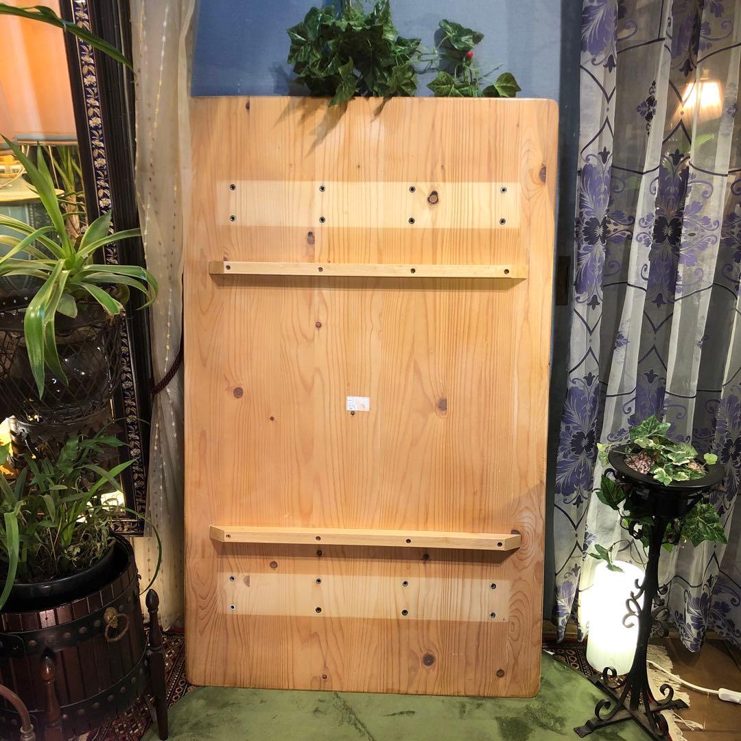 オイルフィニッシュ　リビングでもダイニングでも使えるテーブル