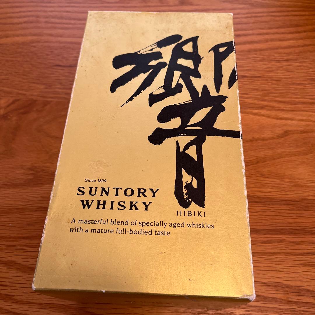 サントリー ウイスキー 響 SHN01 700ml　箱付き