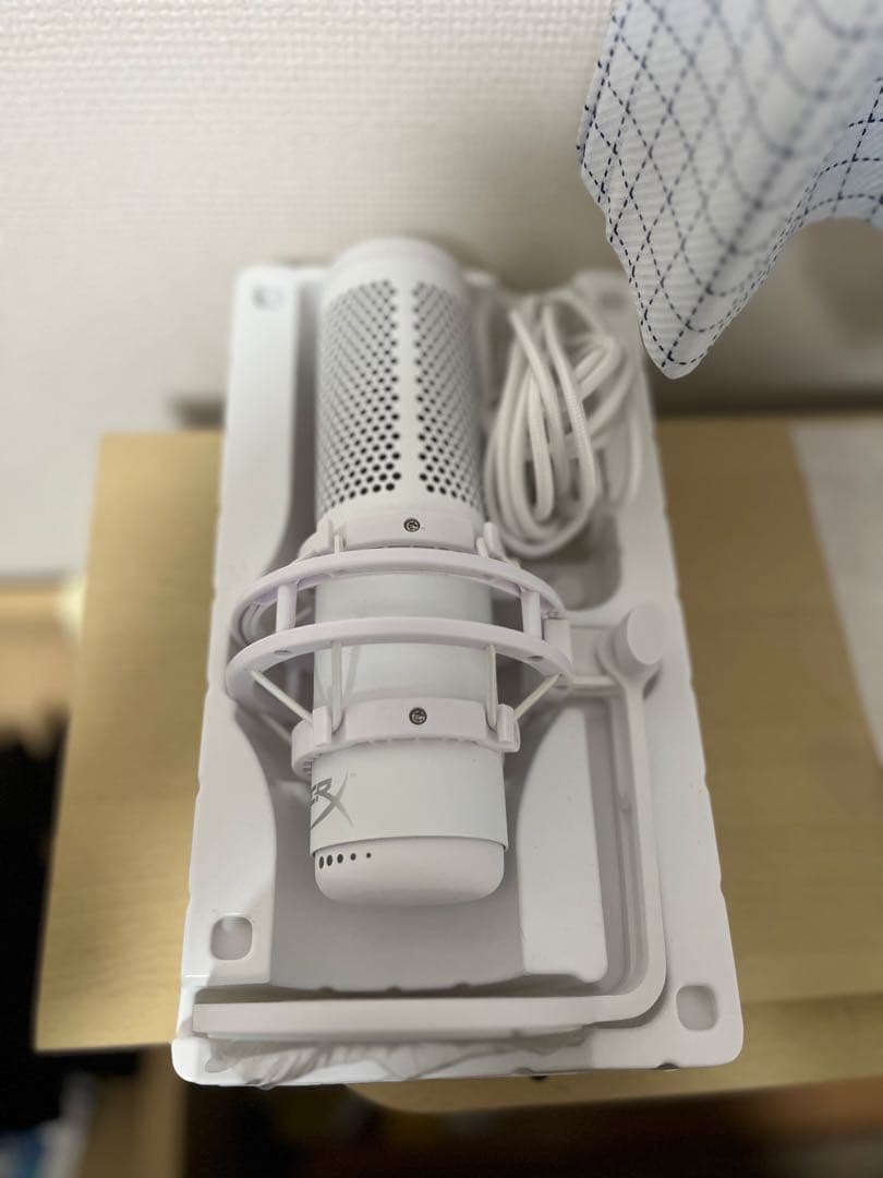 【美品】HyperX QuadCast ホワイト