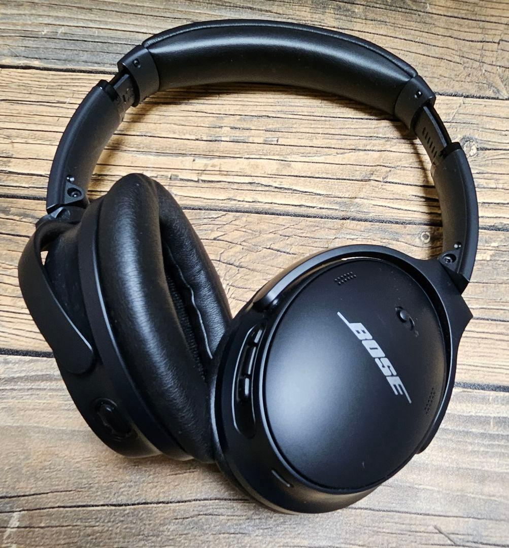 激安‼️bose ヘッドホンノイズキャンセリングQC45本体美品　ケース傷•汚れ