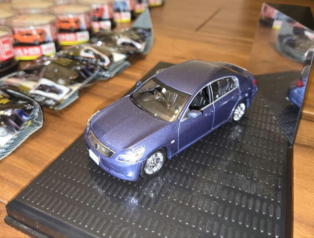 食玩ミニカー他 多数