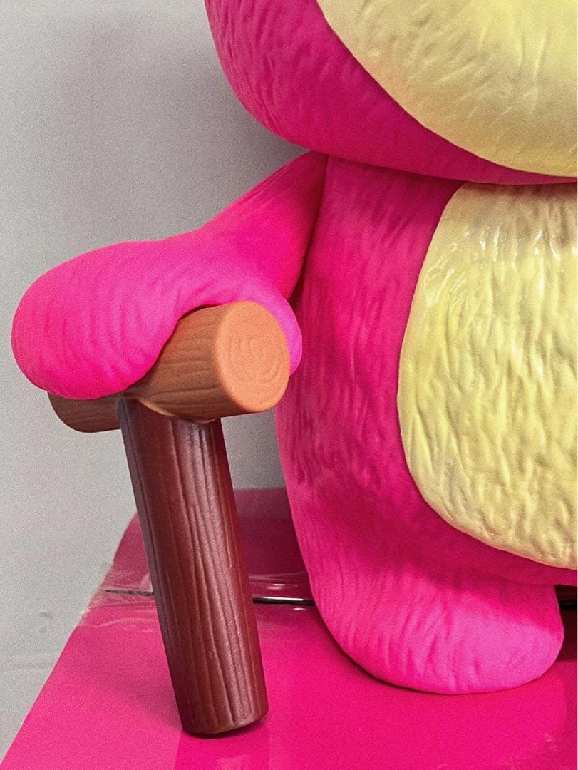 ストロベリーベアフィギュア 約36cm ピンク