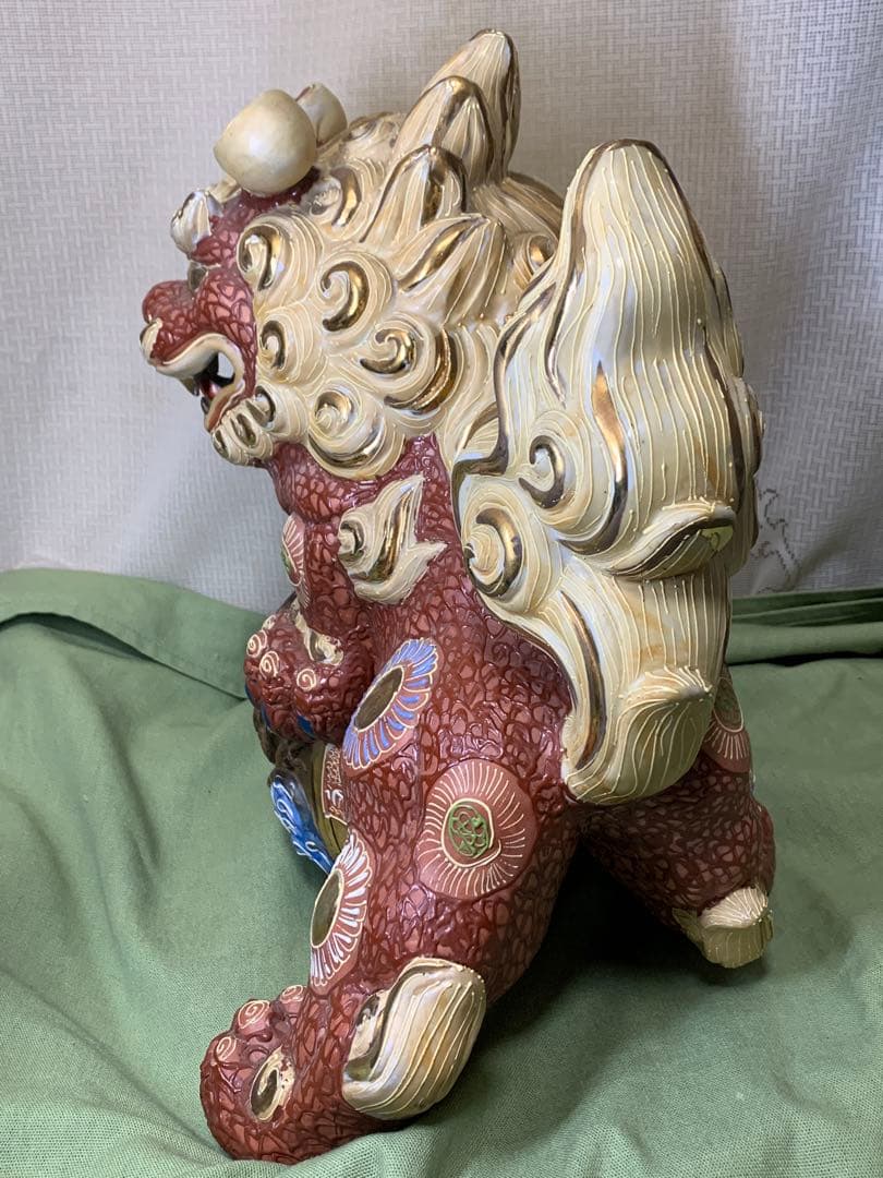 置き物　玉乗り獅子　九谷焼　縁起物 インテリア　置物