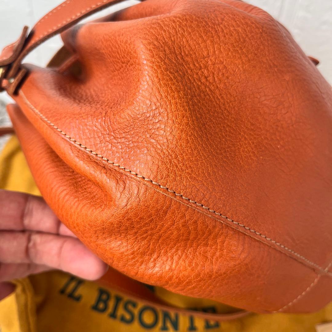 美品✨イルビゾンテ　巾着ショルダーバッグ　ブラウン　本革　レディース