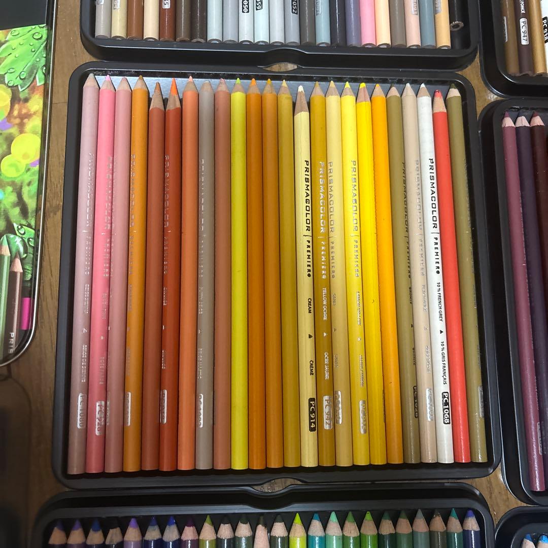 Prismacolor Premier(プリズマカラー）色鉛筆、132色パック