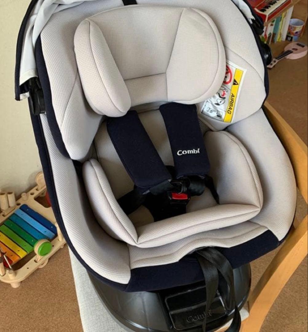 コンビ combi チャイルドシート『クルムーヴスマート ISOFIX』