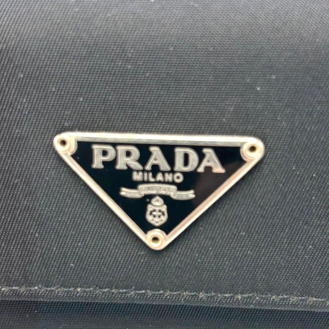 たまねぎかなこ  PRADAプラダ 三つ折り長財布