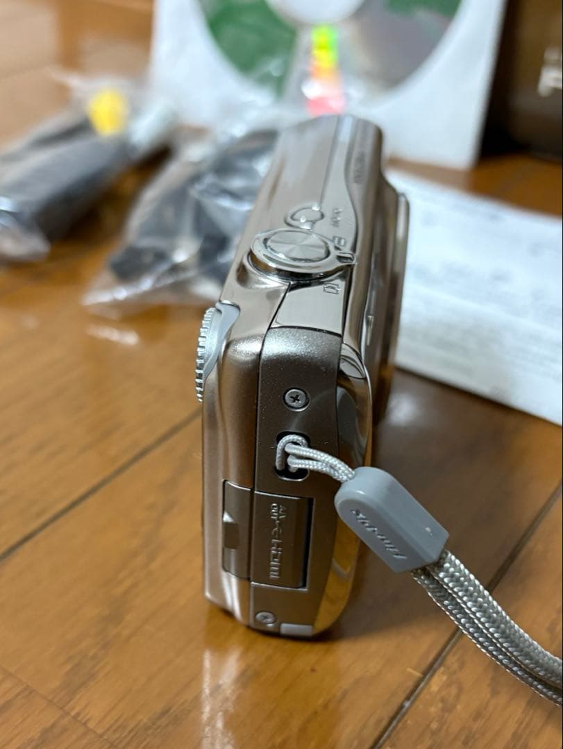 FUJIFILM フジフィルム F80EXR ピンク コンパクトデジタルカメラ