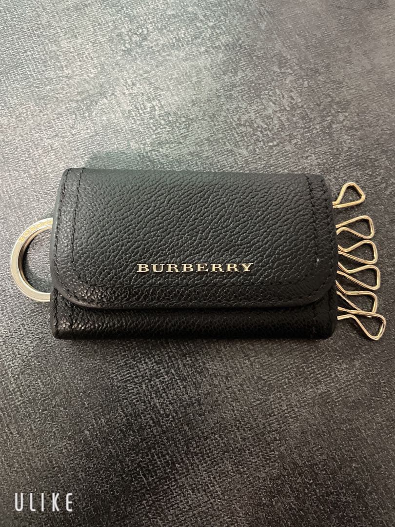 バーバリー　ブラック　キーケース　5連　リング付き　メンズレディBURBERRY