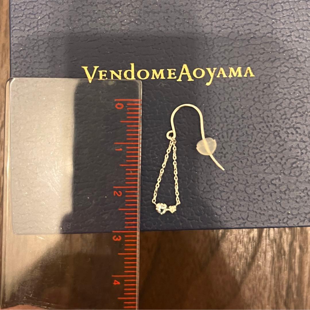 ヴァンドーム青山 アクアマリンピアス