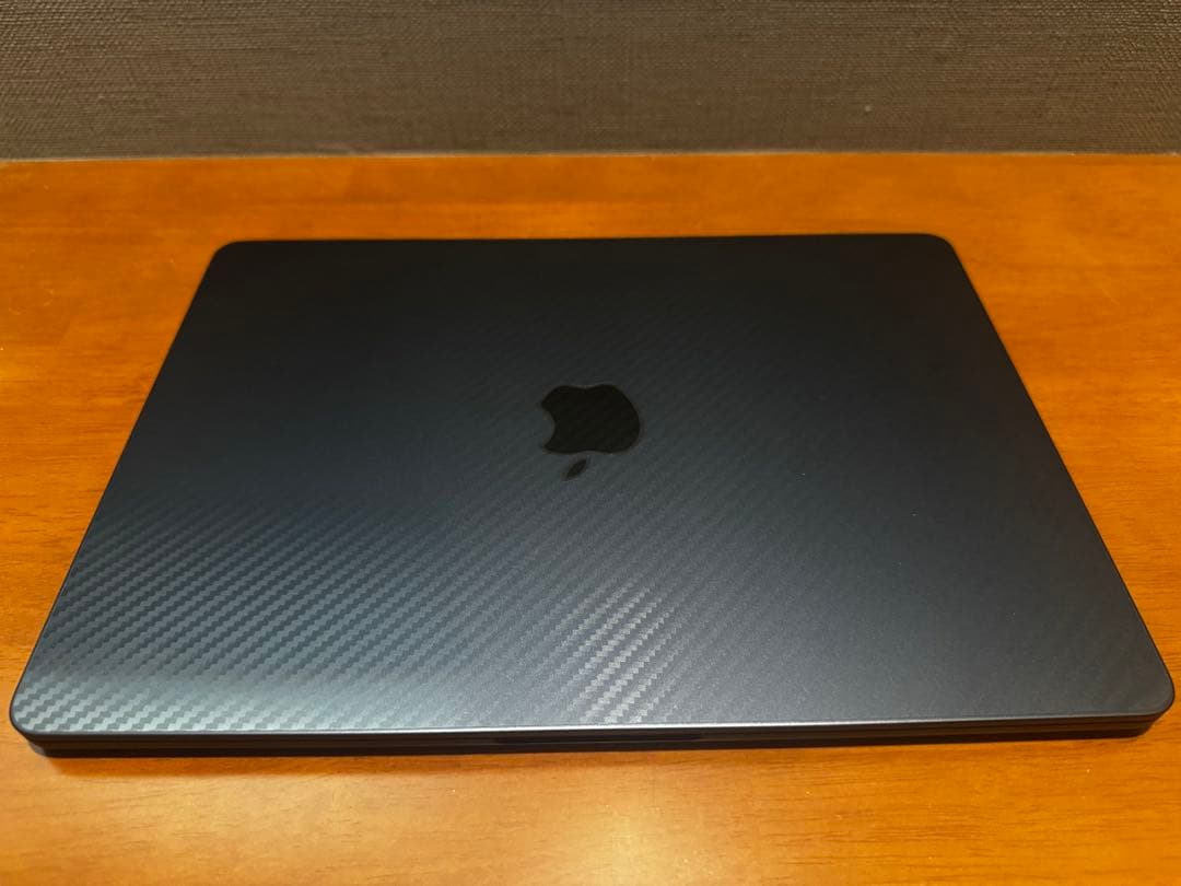 MacBook Air 13インチ M2 256GB CASETiFY