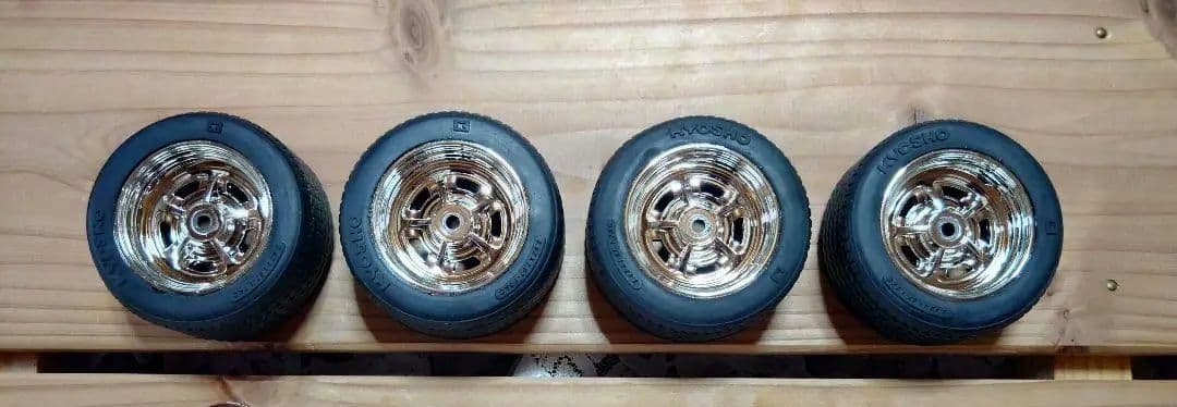 未使用 京商 フェーザーmk2 シボレーカマロ ボディ タイヤ ホイール