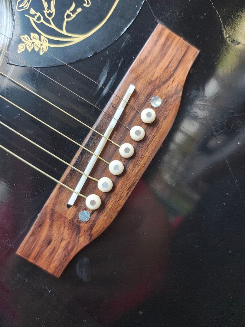 美品 ブラックハミングバード ピックアップ付エレアコ レリック加工