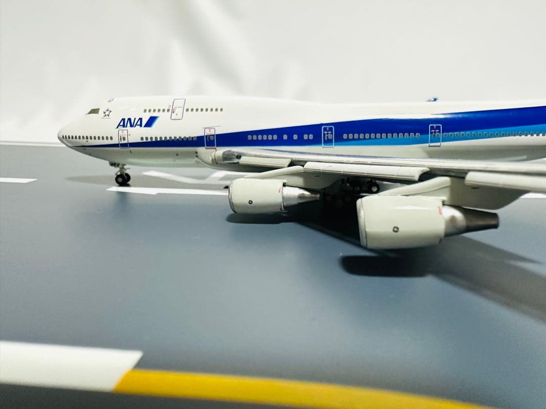 1/400 ANA 747-400 NH40045 全日空商事フラップダウン