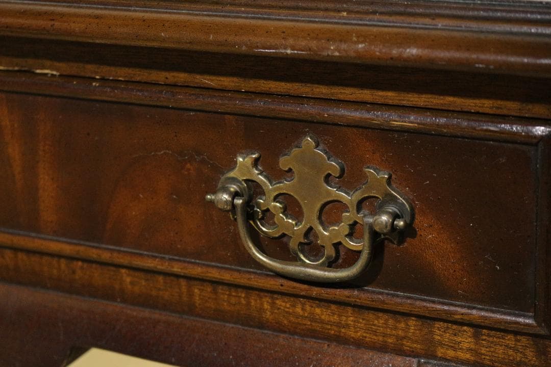 Drexelドレクセル★サイドテーブル★クラシック★木製家具★ネコ脚★