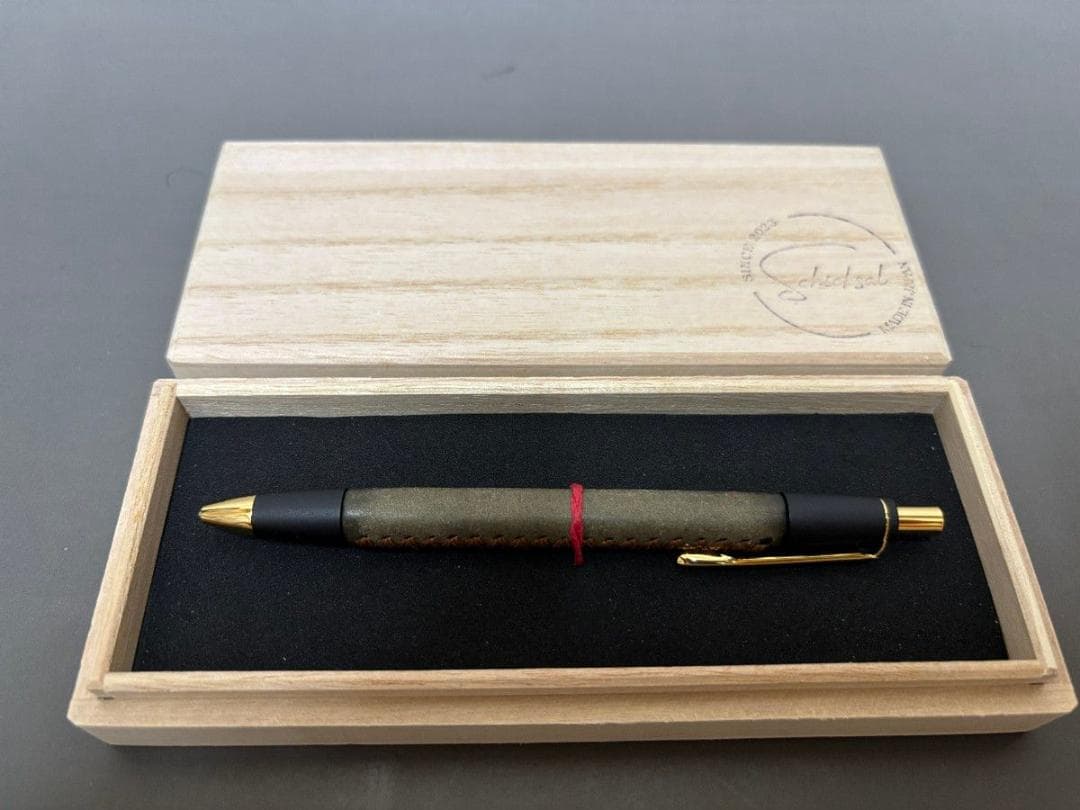 schicksa 革軸ペン【プエブロ グリージオ】シャープペン シックザール