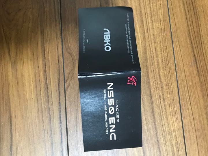 ゲーミング　ハッカーN550 RGB LED 有線オーバーイヤーヘッドホン