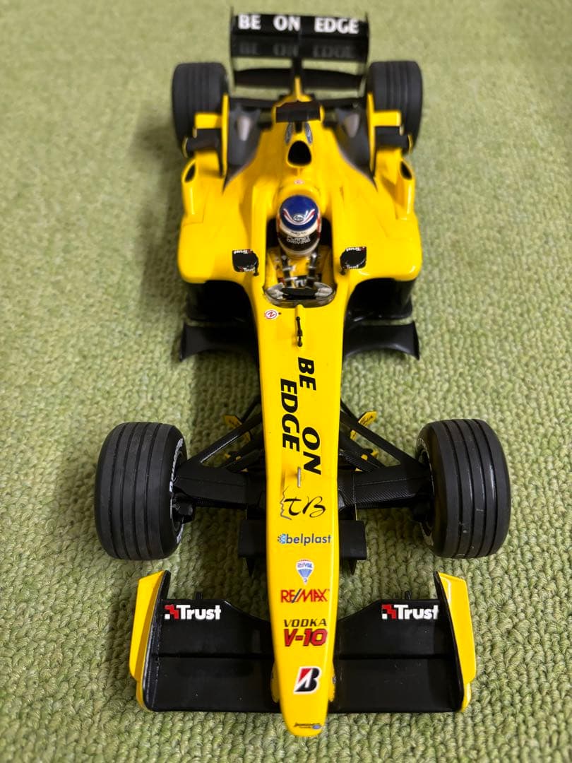 【ミニチャンプス　ジョーダン　フォード EJ14 2004年　1/18】