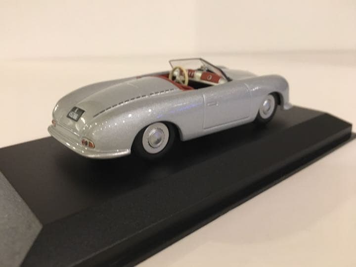 ポルシェ特注　ミニチャンプス356 ロードスター 1/43 ミニカー 限定品