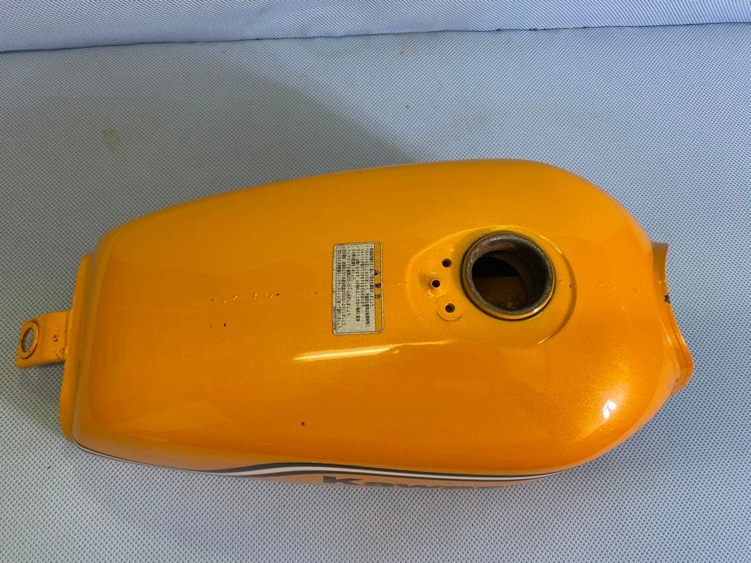 250TR インジェクション　タンク　純正　2012年　パールソーラーイエロー