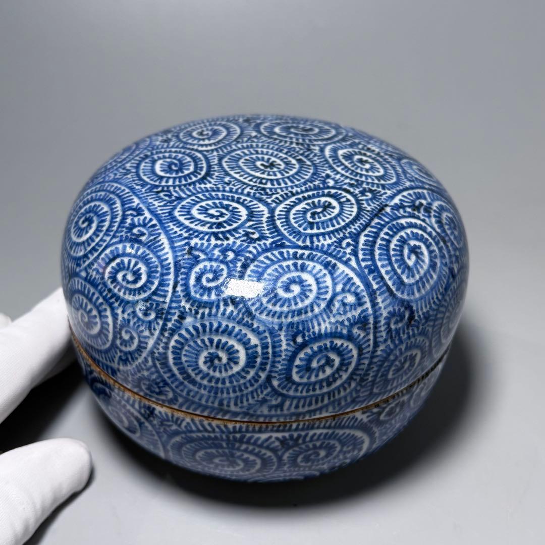 1800年前後　染付蛸唐草蓋物　飴入　インテリア　癒しの造形美