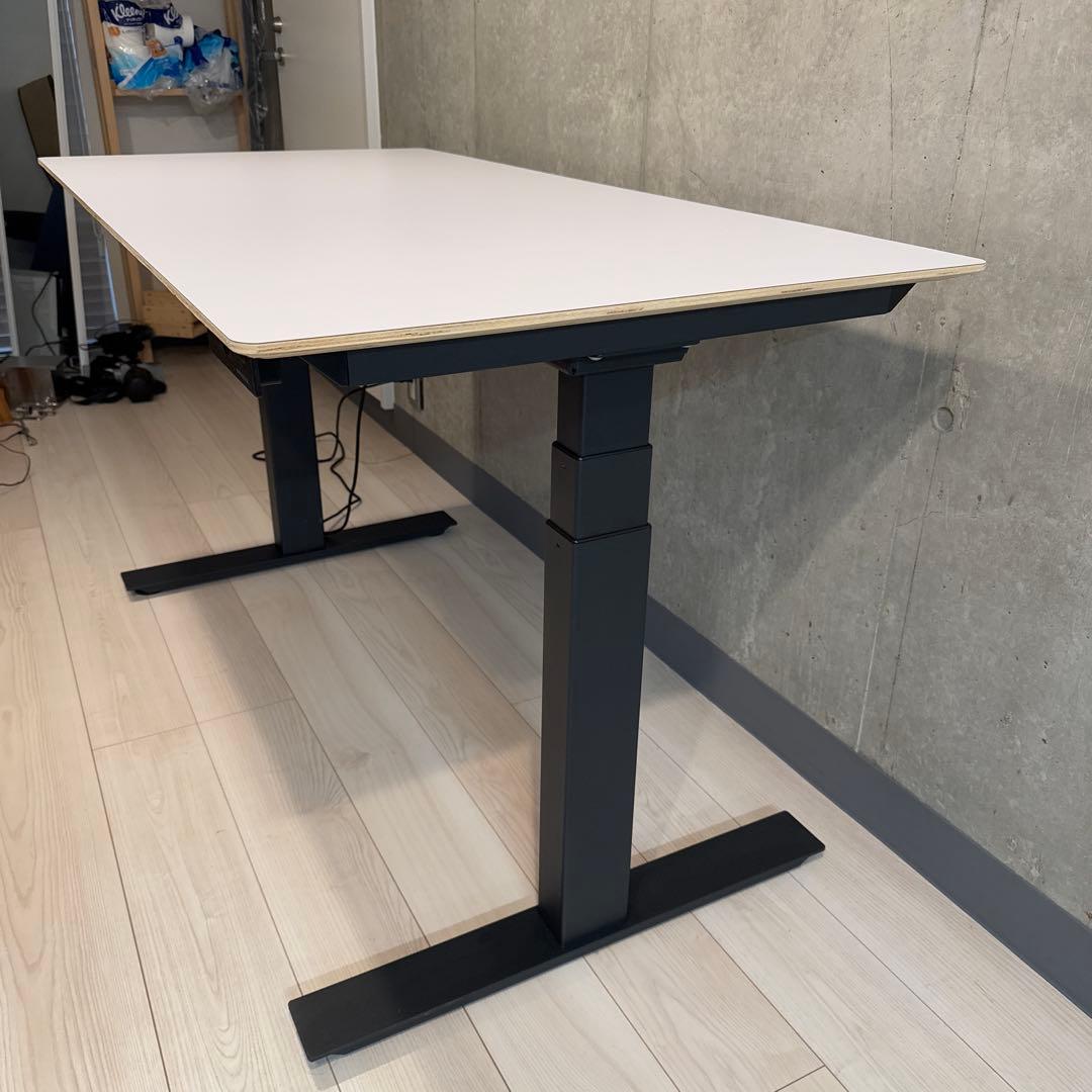 電動昇降デスク「FeEL」ホワイトメラミン 1400タイプ