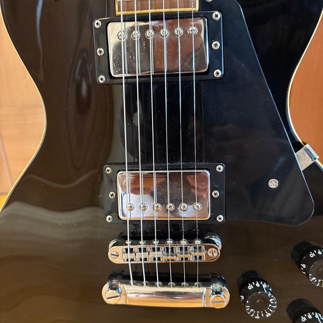 【ムックル】Legend レスポールシェイプ “ぼっち・ざ・ろっく!”風