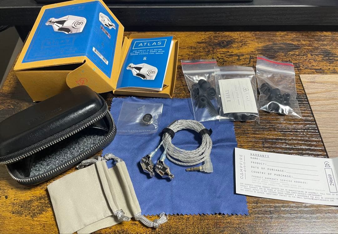 イヤホン Campfire Audio ATLAS