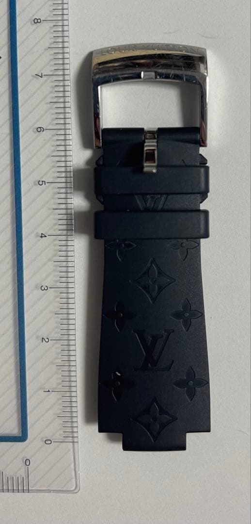 LOUIS VUITTON タンブール モノグラム ラバーストラップ ブラック