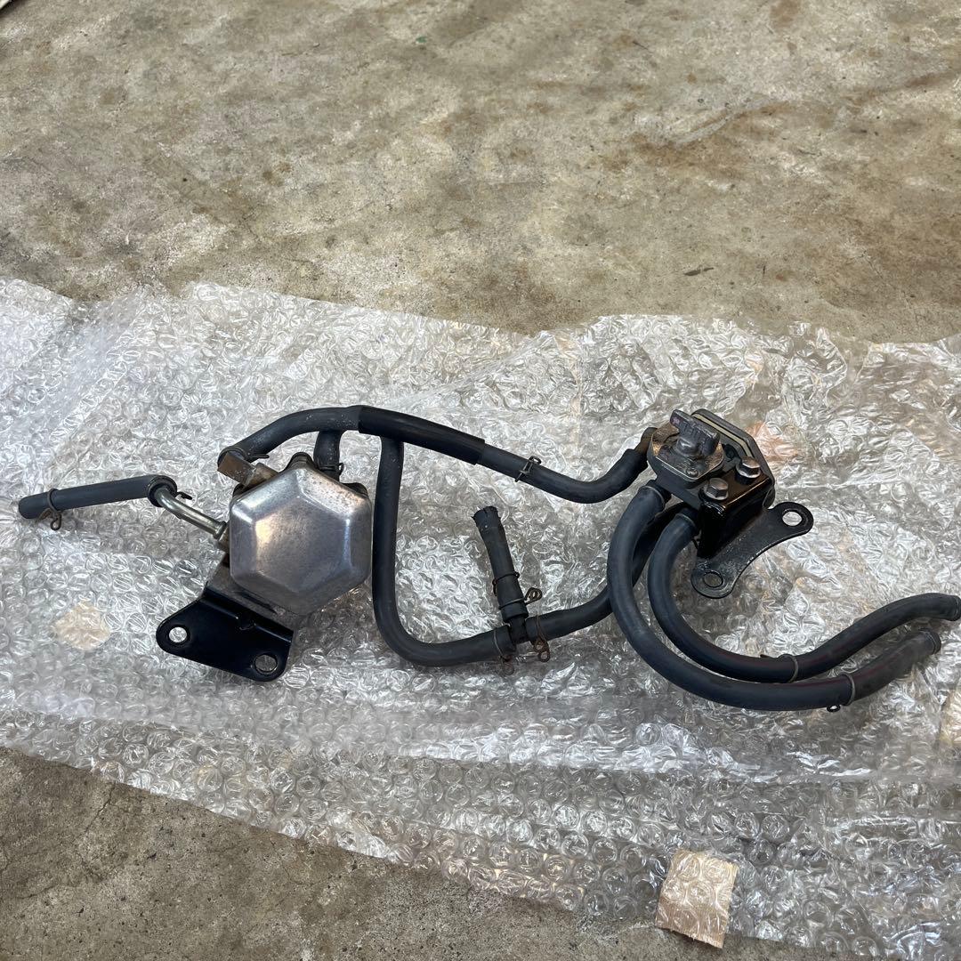 yotovjsVirago バイクタンク 黒