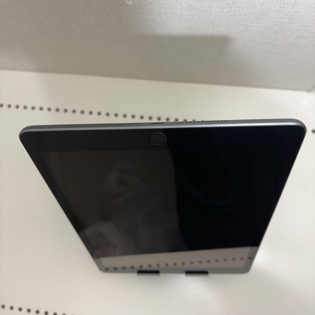 早い者勝ち　バッテリー良好　iPad 第8世代　Cellular