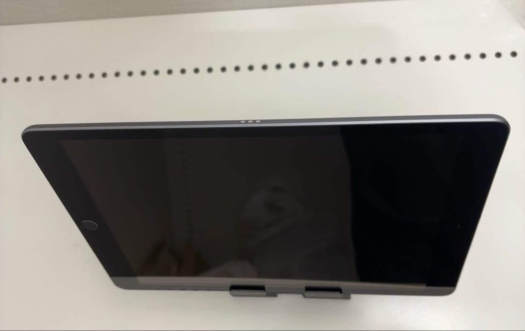 早い者勝ち　バッテリー良好　iPad 第8世代　Cellular