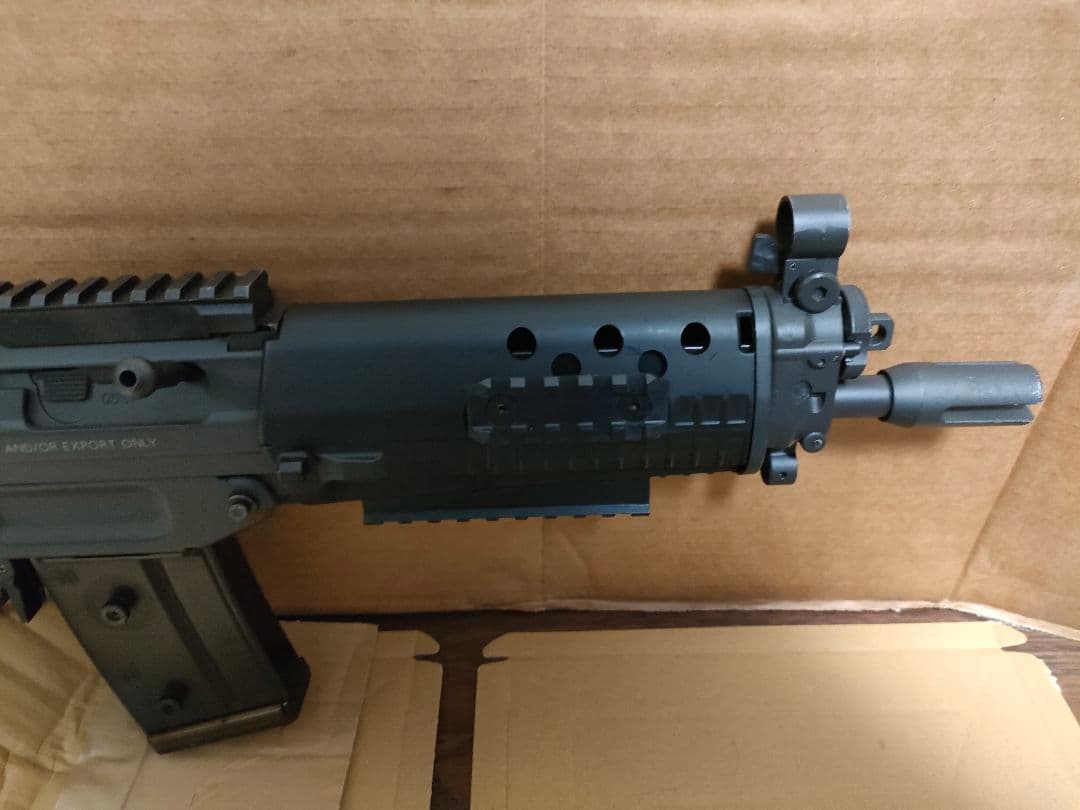 東京マルイ　電動ガン　SIG SG552 SEALS シグ552